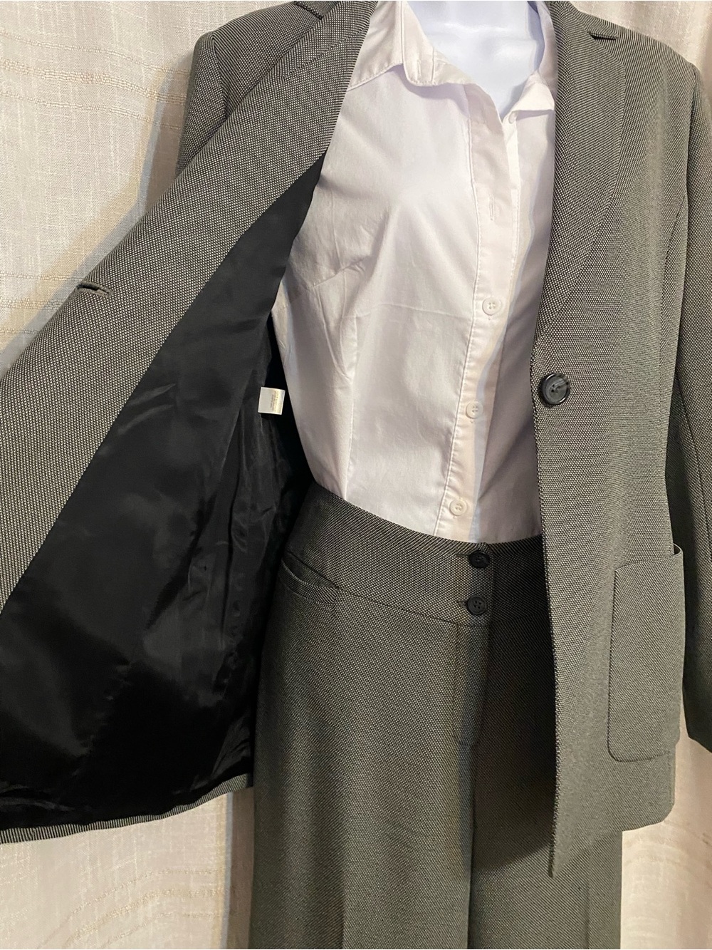 NWOT VTG 90s Jones NY Gray Textured Pant Suit Set Blazer 4 Pants 6 Sophisticated